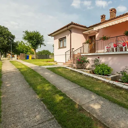 Apartment Brankica *