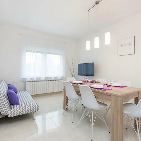 Apartment Brankica *